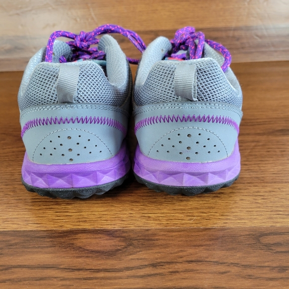 Nike Wild Trail Womens Running Shoes Size 9.5 - Picture 5 of 11